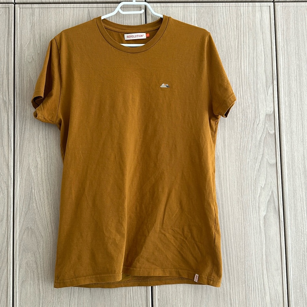Men’s Mustard Yellow Tee